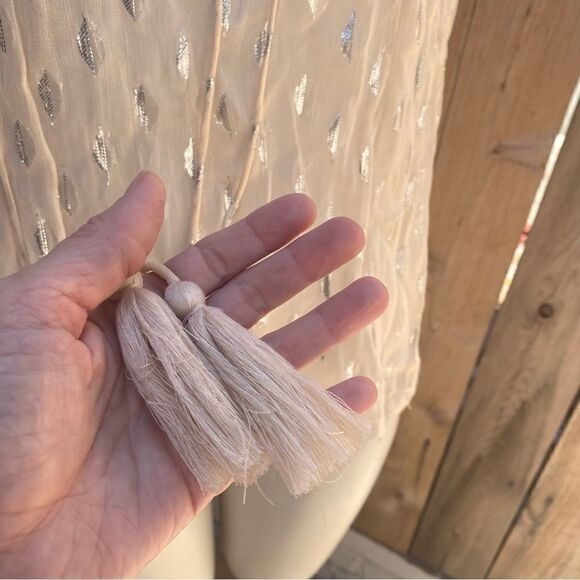 Mango bohemian sheer beige blouse with metallic print size small - Picture 4 of 11